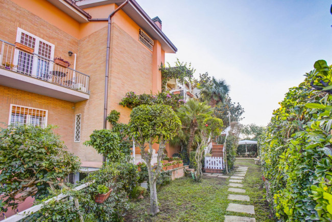 Villa a schiera in vendita a Roma
