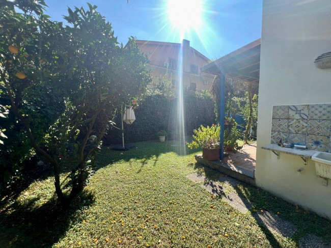 Villa in vendita a Fiumicino