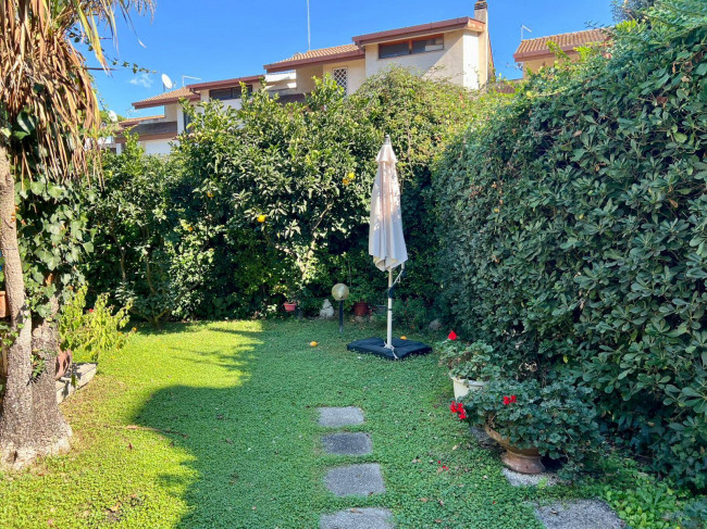 Villa in vendita a Fiumicino