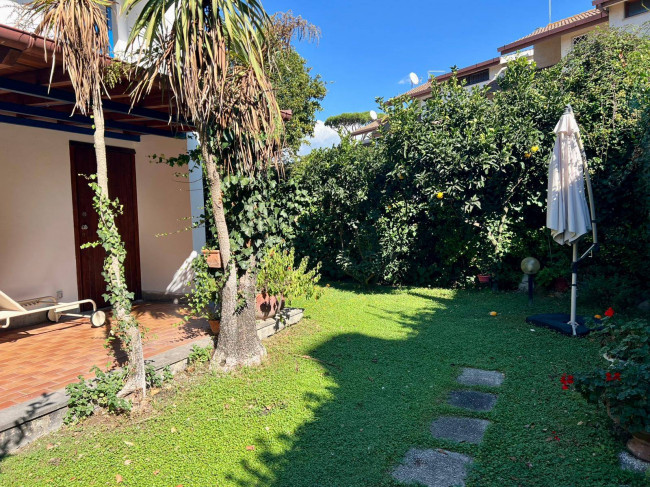 Villa in vendita a Fiumicino