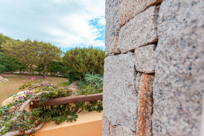 Villa bifamiliare in vendita a San Teodoro