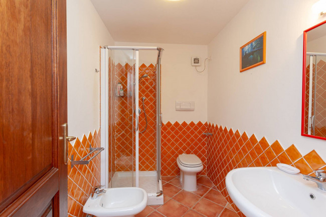 Villa bifamiliare in vendita a San Teodoro