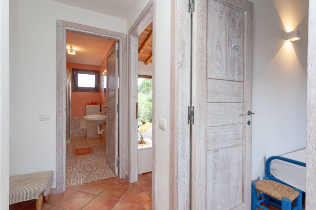 Villa bifamiliare in vendita a San Teodoro