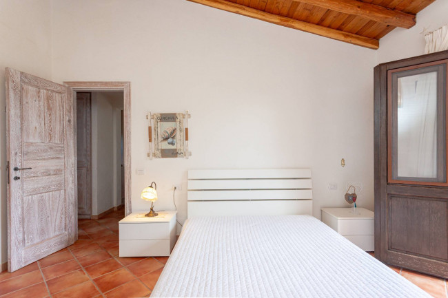 Villa bifamiliare in vendita a San Teodoro