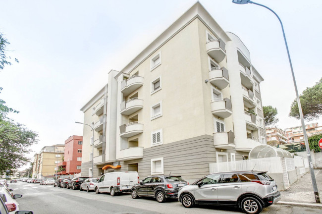 Appartamento in vendita a Pomezia