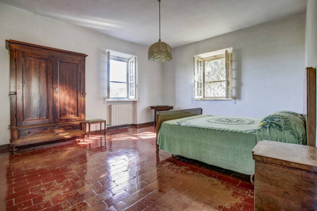 Cascina/Casale in vendita a Pomezia