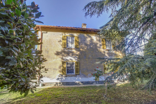 Cascina/Casale in vendita a Pomezia