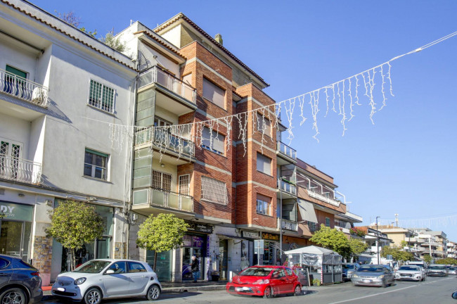 Appartamento in affitto a Pomezia