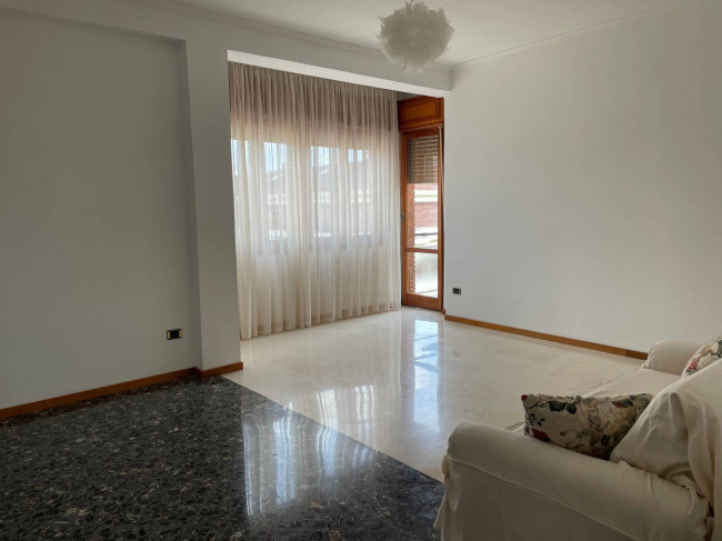 Appartamento in affitto a Pomezia