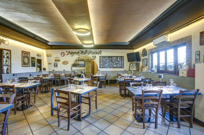 Ristorante in vendita a Pomezia