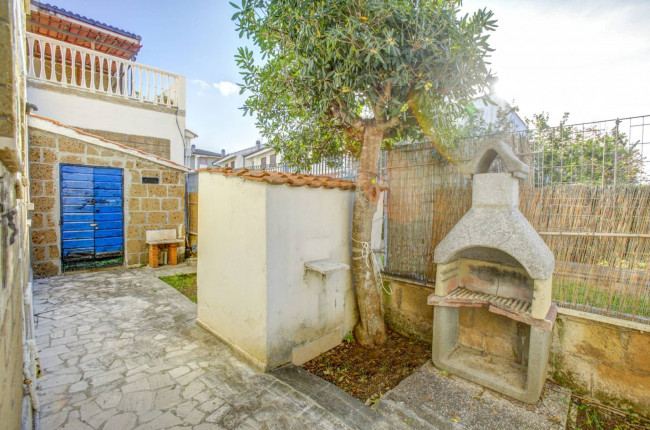 Porzione di villa in vendita a Ardea