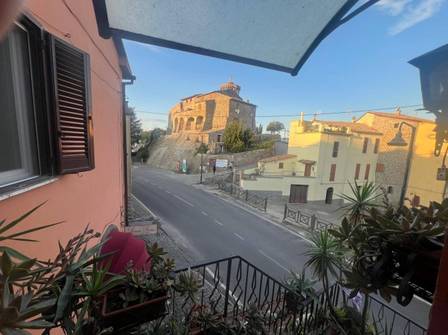 Casa Semindipendente in vendita a Marta