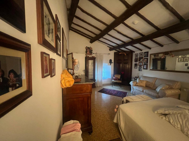 Casa Semindipendente in vendita a Marta