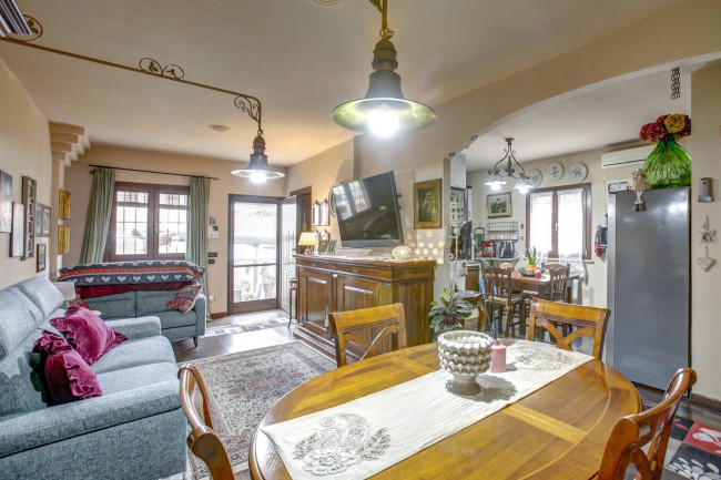 Villa in vendita a Ardea