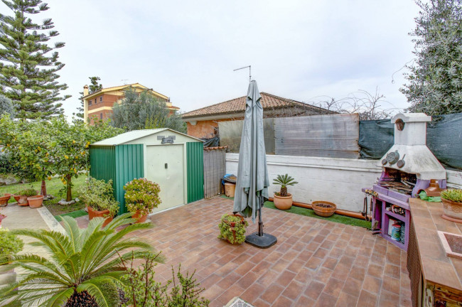 Villa in vendita a Ardea