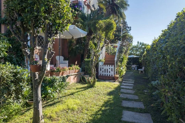 Villa a schiera in vendita a Roma