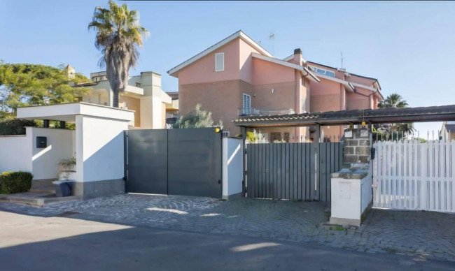 Villa a schiera in vendita a Roma
