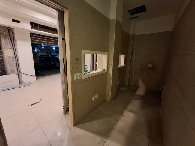 Negozio in affitto a Roma