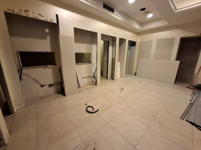 Negozio in affitto a Roma