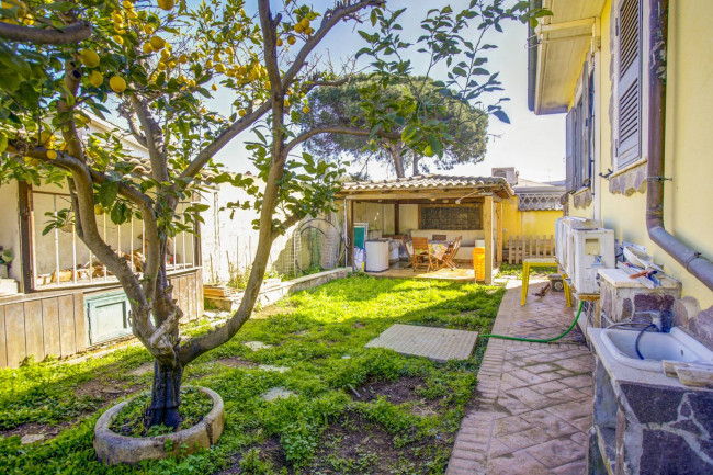 Villa singola in vendita a Ardea