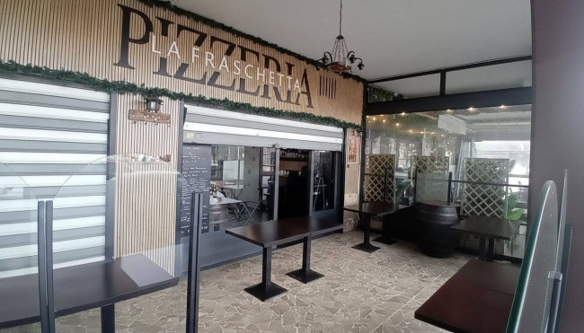 Attività Commerciale in vendita a Pomezia