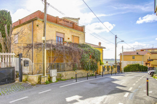 Villa in vendita a Ariccia