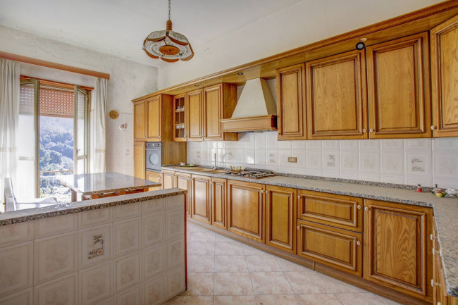 Villa in vendita a Ariccia