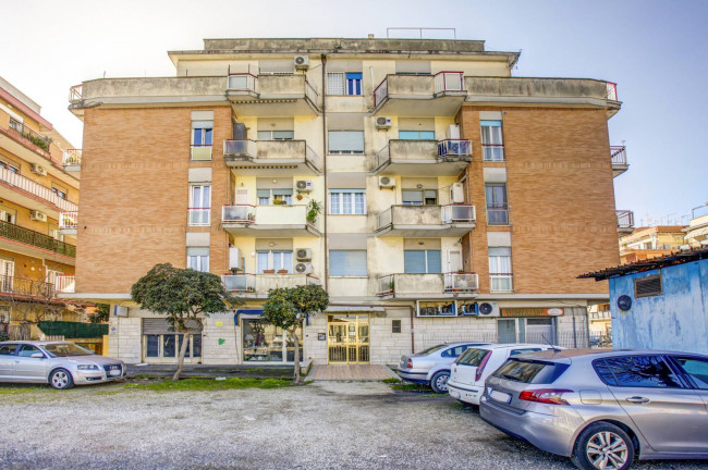 Appartamento in vendita a Pomezia