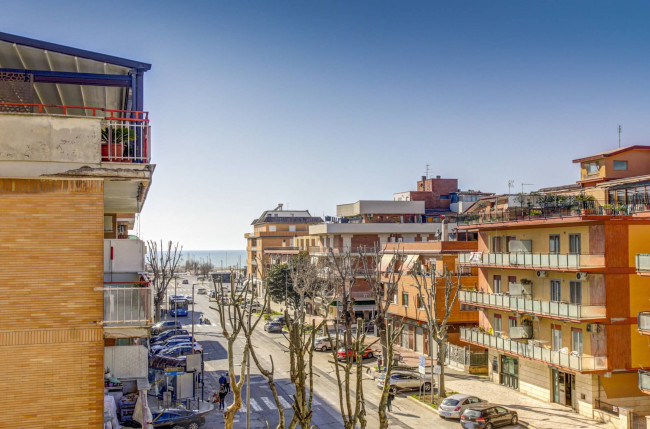 Appartamento in vendita a Pomezia