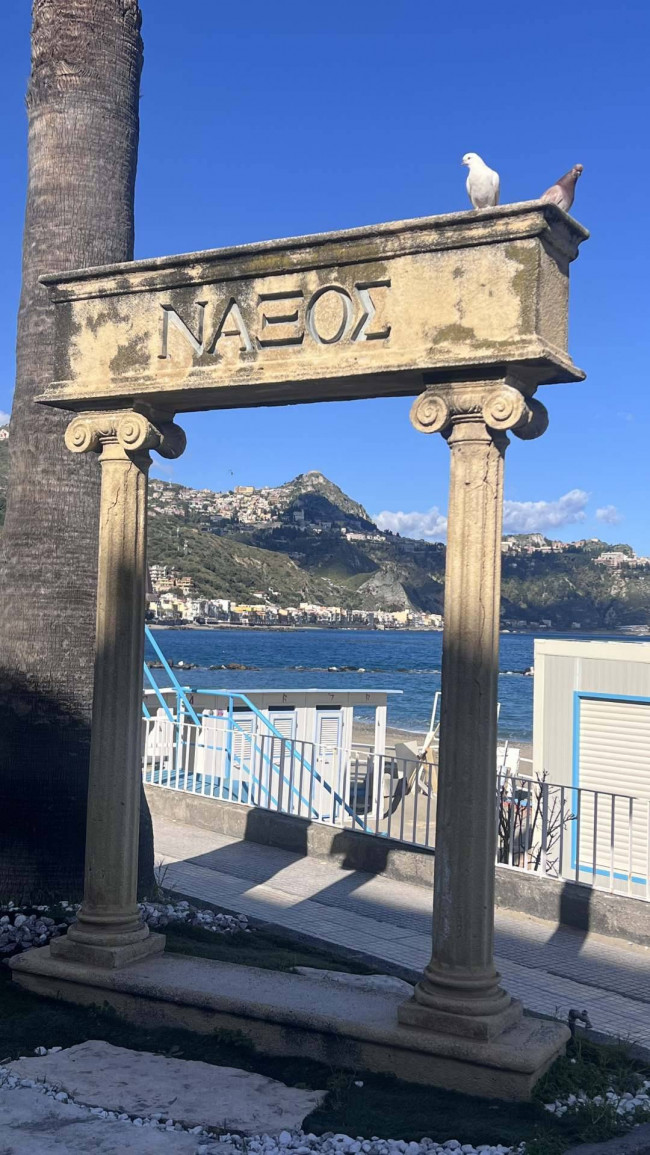 Casa Semindipendente in vendita a Giardini-Naxos