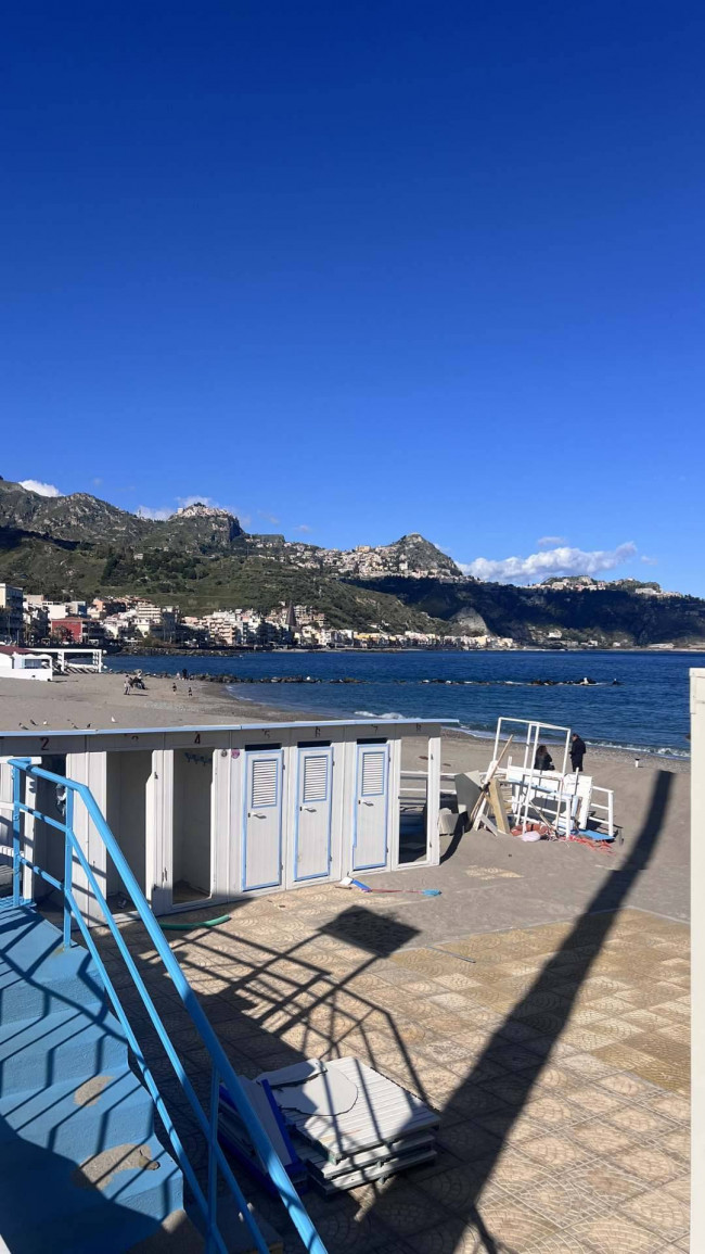 Casa Semindipendente in vendita a Giardini-Naxos