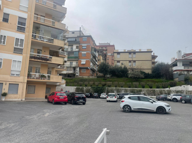 Ufficio in vendita a Pomezia