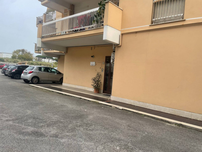 Ufficio in vendita a Pomezia