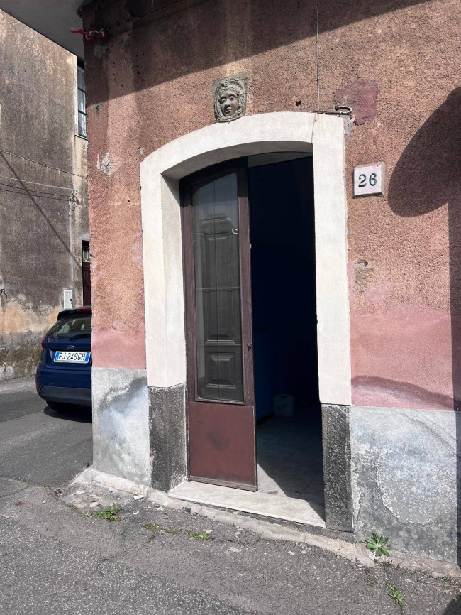 Commerciale Altro in vendita a Trecastagni