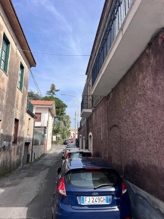 Commerciale Altro in vendita a Trecastagni