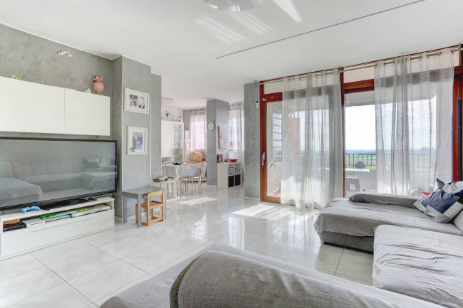 Appartamento in vendita a Pomezia