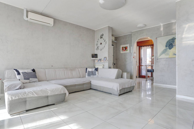 Appartamento in vendita a Pomezia