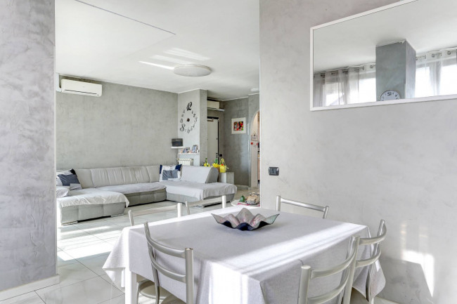 Appartamento in vendita a Pomezia