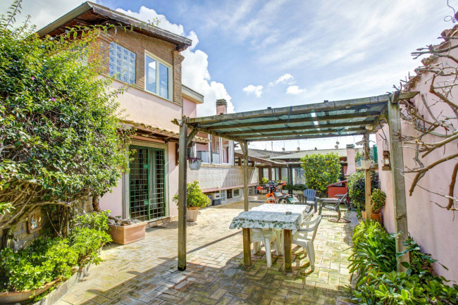 Villa a schiera in vendita a Roma