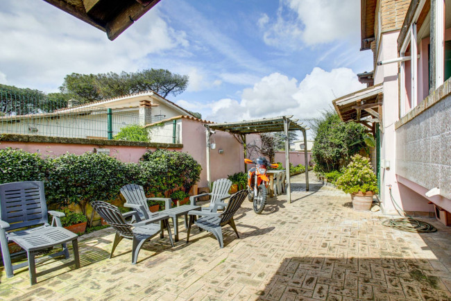 Villa a schiera in vendita a Roma