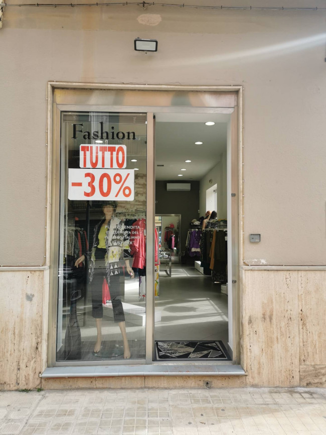 Locale Commerciale in vendita a Trapani