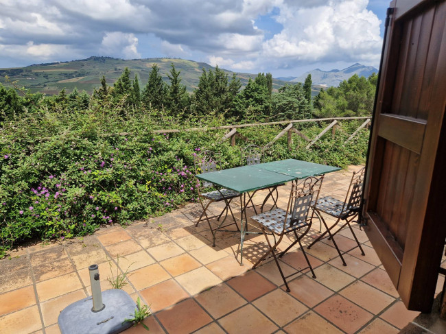 Cascina/Casale in vendita a Castellammare del Golfo