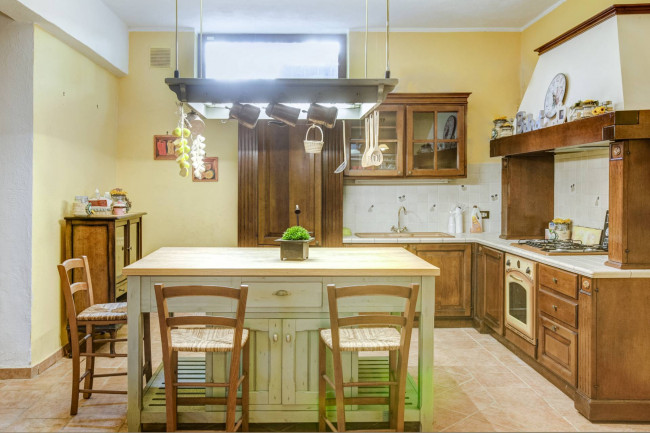 Villa bifamiliare in vendita a Rocca Priora