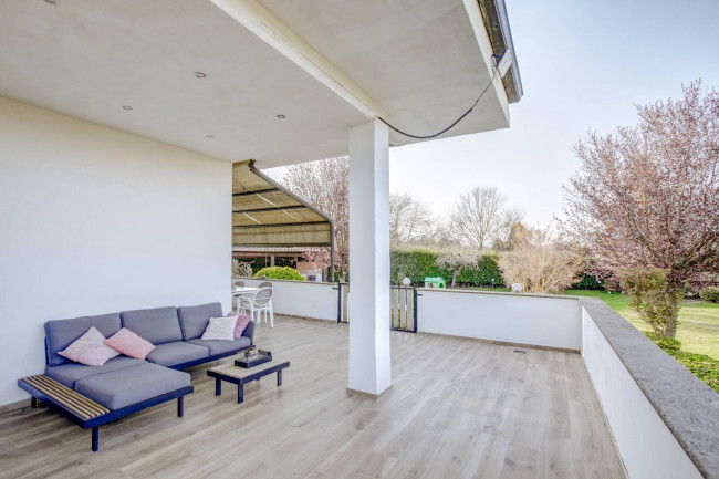 Villa bifamiliare in vendita a Rocca Priora