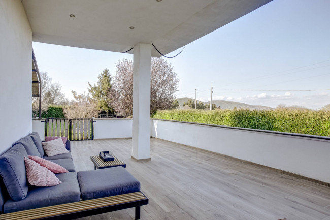 Villa bifamiliare in vendita a Rocca Priora