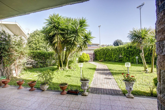 Villa singola in vendita a Ardea