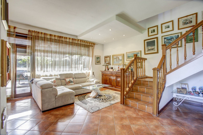 Villa singola in vendita a Ardea