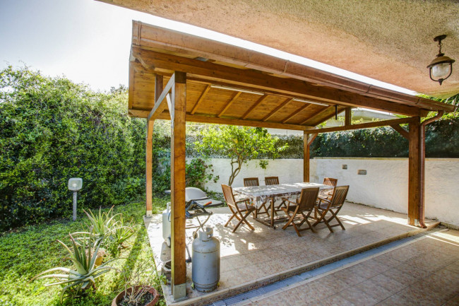 Villa singola in vendita a Ardea