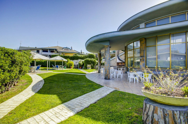 Villa singola in vendita a Ardea