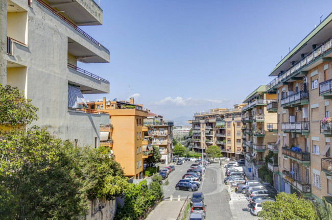 Appartamento in vendita a Pomezia